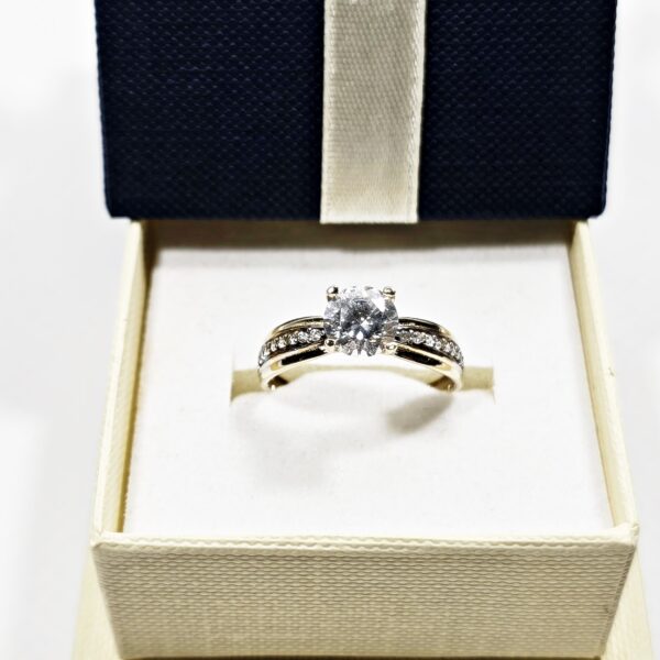 Złoty pierścionek pr585 14K R17 1.76g