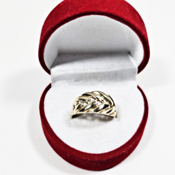 Złoty pierścionek pr585/14K 3.10g R16,5