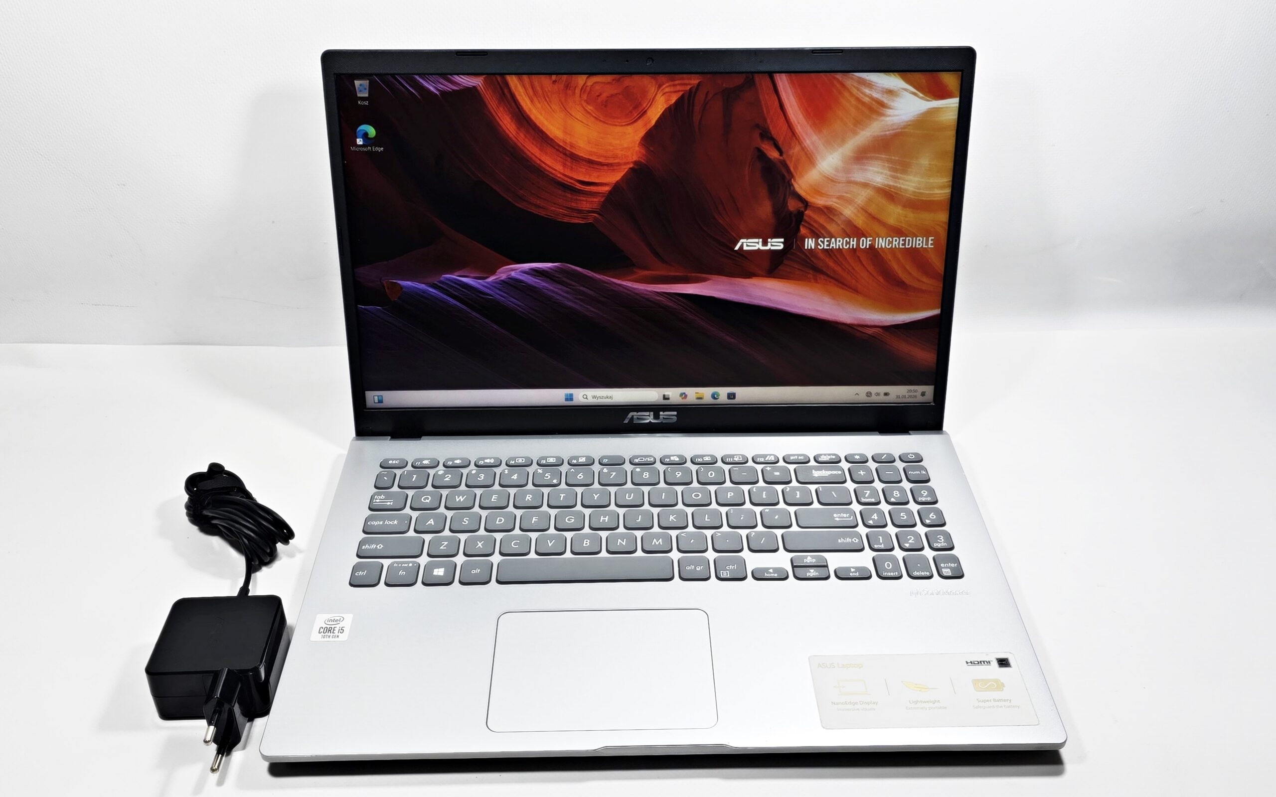 Laptop ASUS SONIC MASTER X509J i5/8gbRAM/256SSD