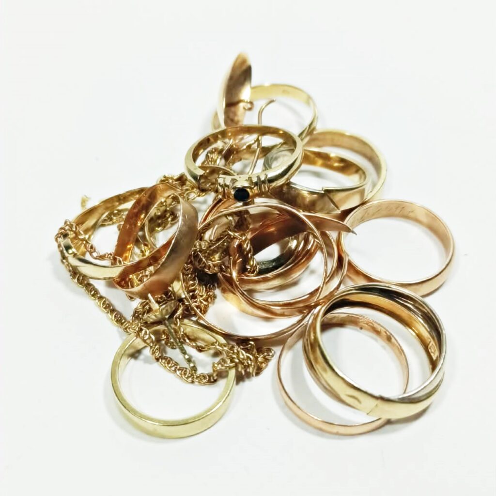 Złoto złom obrączki pr.585/14K 360 zł K&B Handel