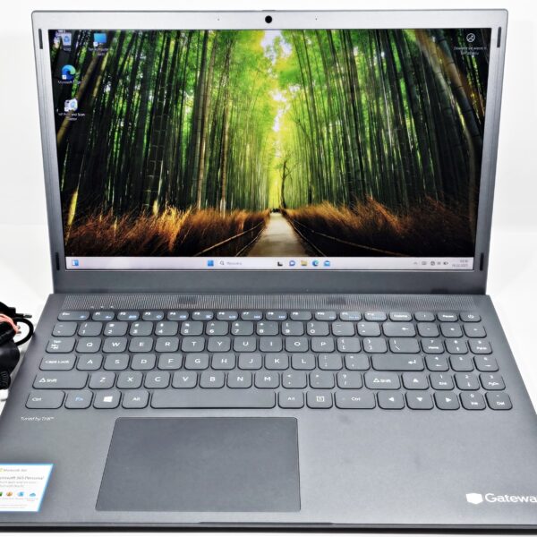 Laptop Gateway GWTN156 4GB SSD 128GB 15.6"FHD