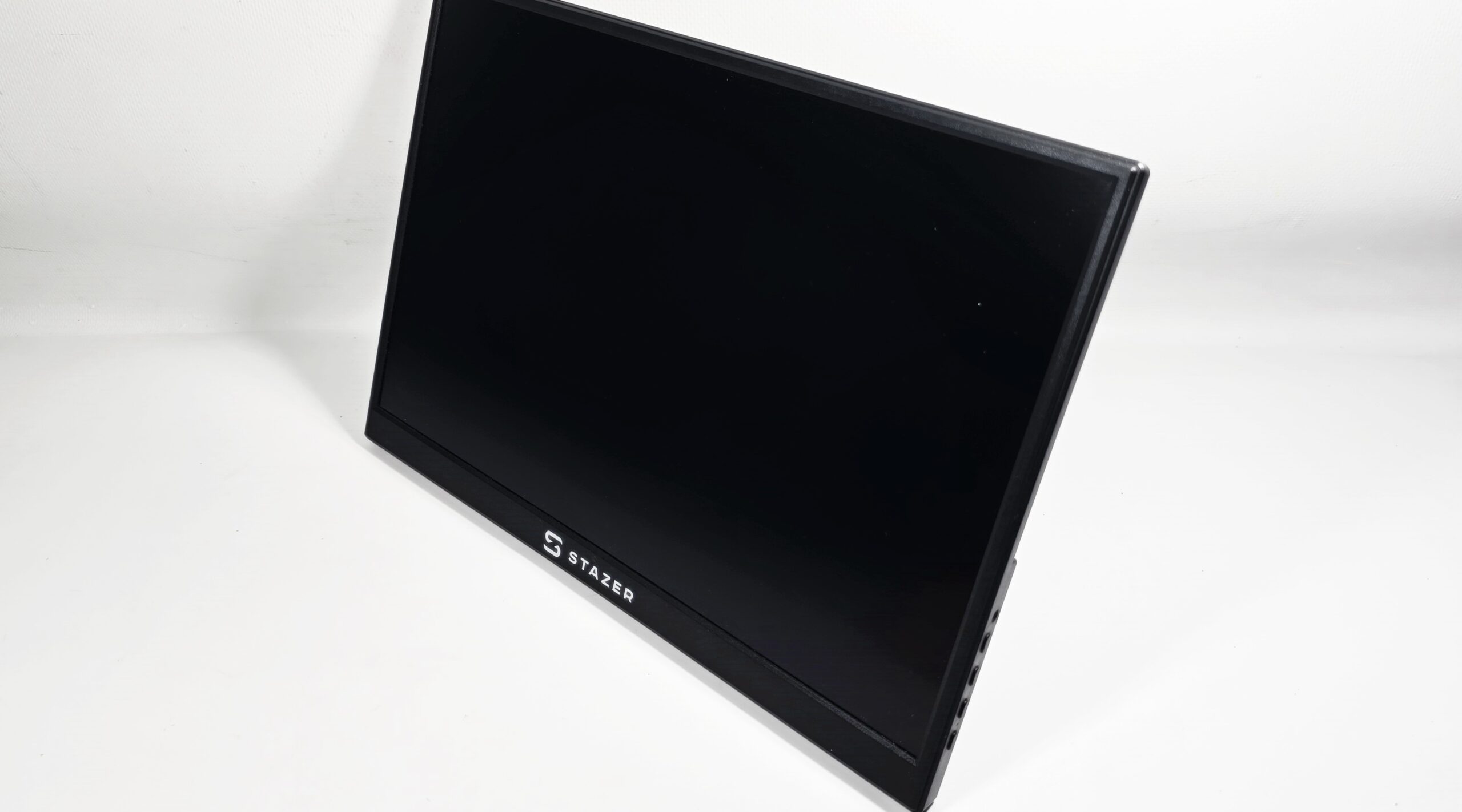 PRZENOŚNY MONITOR STAZER PM1561