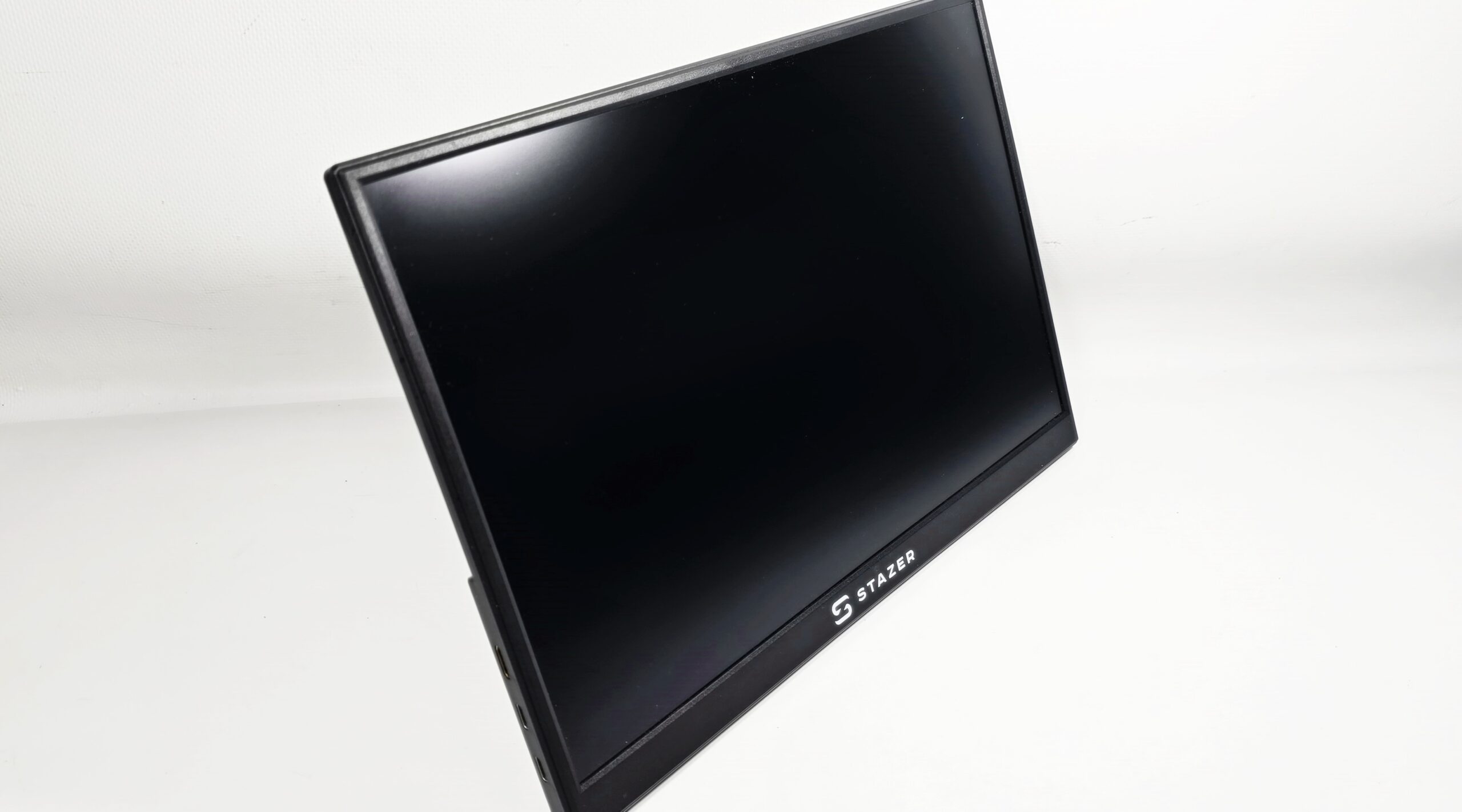 PRZENOŚNY MONITOR STAZER PM1561
