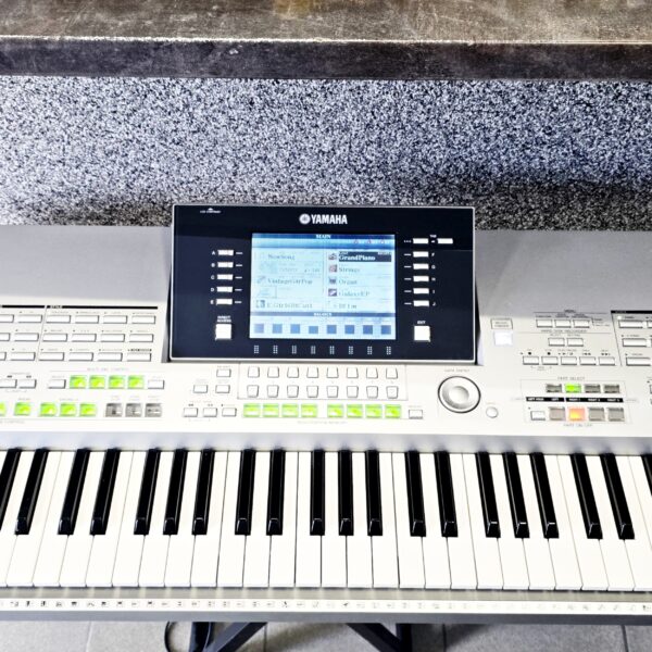 Yamaha TYROS 2